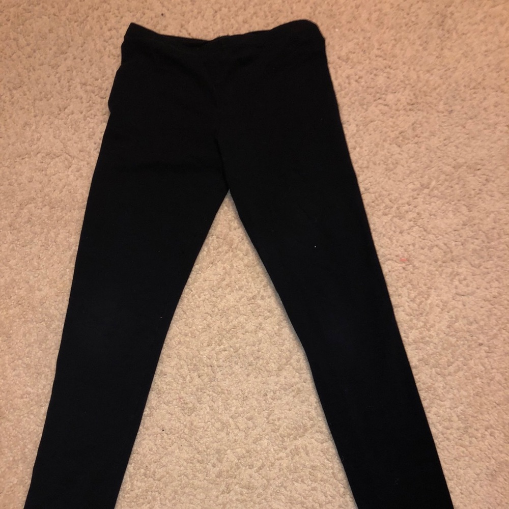 Black leggings